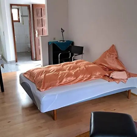 דירה Zentrale Messewohnung Im Wunderschoenen Vorort *